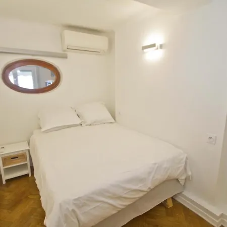 Promenade - Old Town Panoramic *