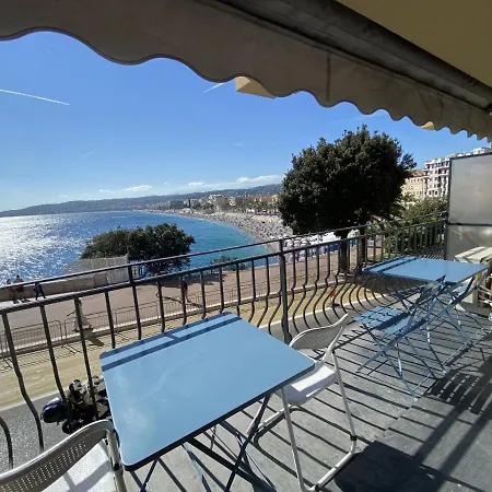 Promenade - Old Town Panoramic Apartment *