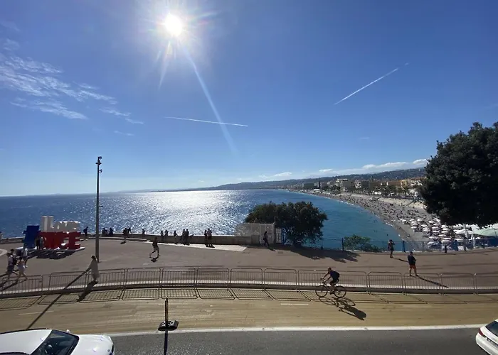 Promenade - Old Town Panoramic