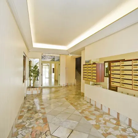 Promenade - Old Town Panoramic Apartamento